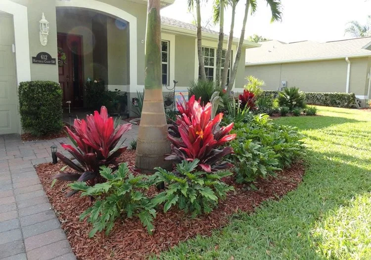 Low-Maintenance-Landscaping-Projects-with-Easy-Plant-Beds.jpg